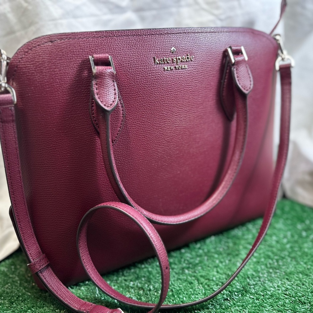 Kate Spade Red Leather Satchel with Gold Logo - Picture 2 of 15